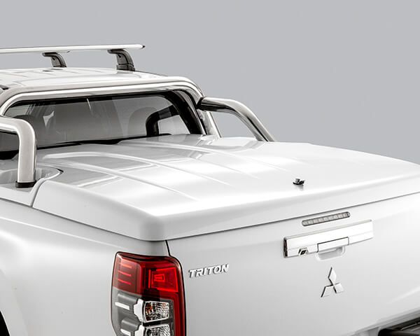 Mitsubishi EGR Tonneau Cover 3-piece AU900601W