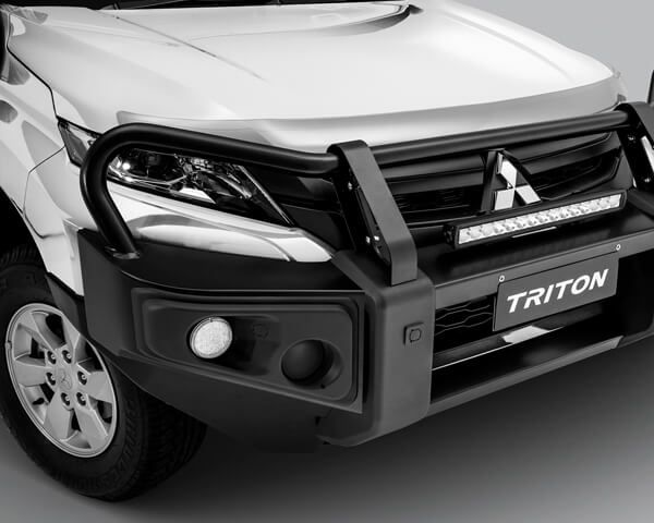 Mitsubishi Front Protection Bar - Black MZ350674W